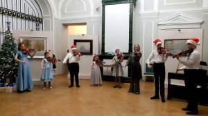 Образцовый ансамбль скрипачей "Весёлый смычок", Ст. Флаэрти Вальс "Однажды в декабре"