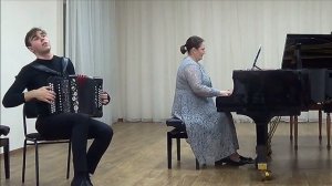 Е. Дербенко Концерт N1 для гармони с оркестром, III часть, финал. Солист - Илья Заборских (гармонь)