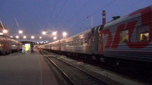 Электровоз ЭП1М-621 с поездом №156 Москва — Анапа