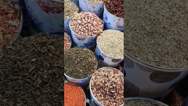 Рынок специй Spice Souk в исторической части Дубая. #дубай #специи смотреть онлайн
