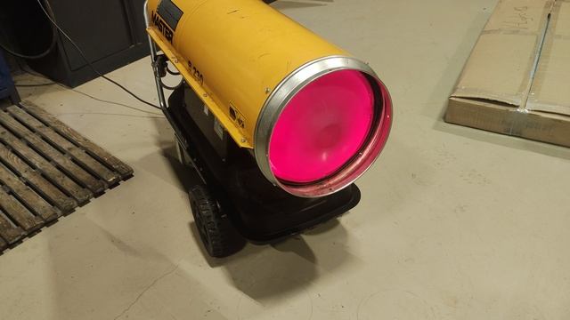 Дизельная тепловая пушка Master B230 Dantherm смотреть онлайн