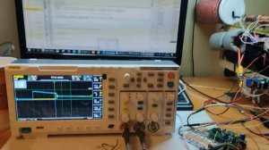 Пушка Гаусса. 1 конденсатор. Теория. Схема рекуперации. (Часть 1)  (28.02.2022)