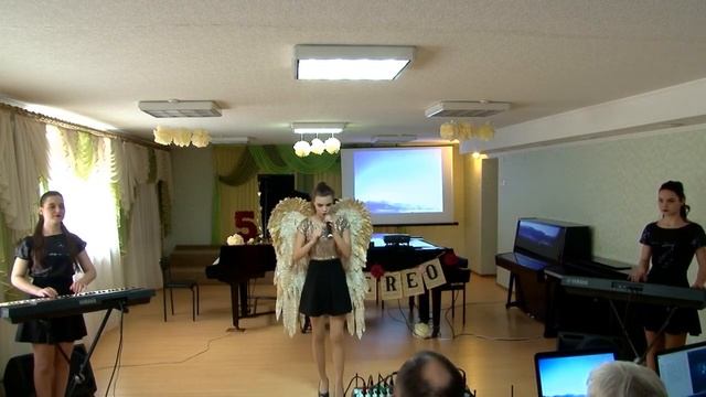 Останусь. Cоver cтудии "STEREO" смотреть онлайн