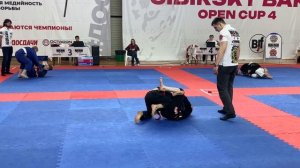 Fight Gi BJJ Sibirsky Bars Open 4/Родичев Матвей (R) vs Ютров Егор/2010-2011/Желтый/до 34 кг.