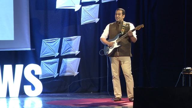 Funk Da Soul: a syncretic approach to devotional music | Vikram Hazra | TEDxEMWS смотреть онлайн