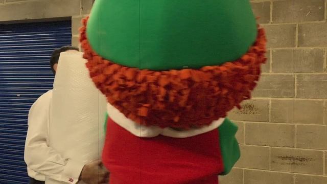Elfie Shelfie - Series 3 - Episode 18 Revenge is sweet