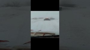 Чистка зимних дорог.