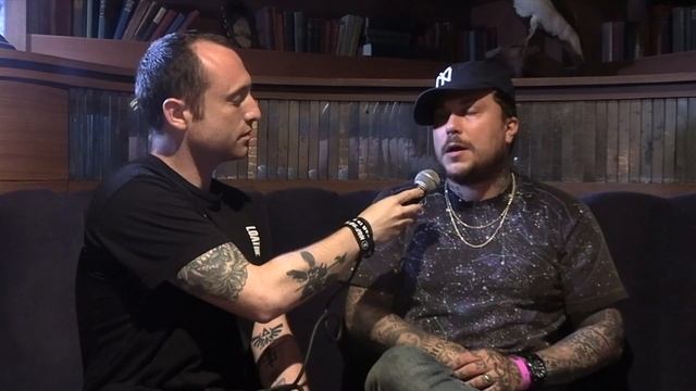 Heavy New York // Frank Iero (My Chemical Romance, L.S. Dunes) // Interview смотреть онлайн