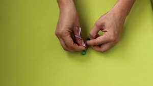 КРУТАЯ ГОЛОВОЛОМКА  ДОСТАЕМ КУПЮРУ ИЗ БУТЫЛКИ