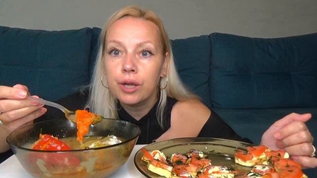 МУКБАНГ ПЕРЦЫ ФАРШИРОВАННЫЕ, КАБАЧКИ И БАКЛАЖАНЫ С ЧЕСНОКОМ/Mukbang еда на камеру/Русский мукбанг/