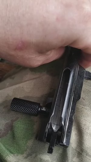 Левый крючок затворной рамы АК, Сайга, вепрь