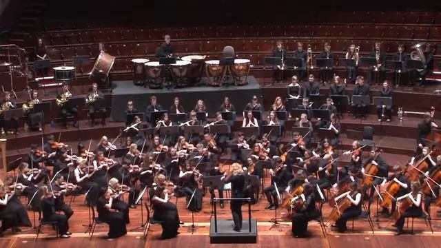 Edinburgh Youth Orchestra   Tchaikovsky Romeo Juliet Fantasy Overture conducted by Sian Edwards onl