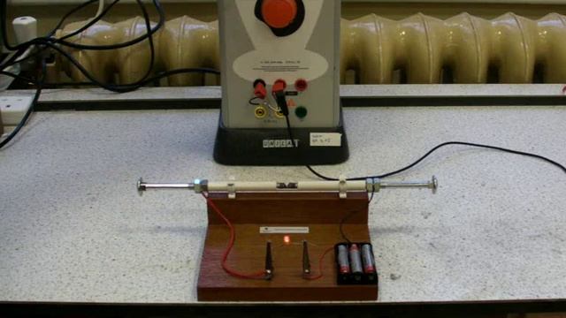 "Marconi's Radio Transmission" Demonstration (coherer and spark transmitter)