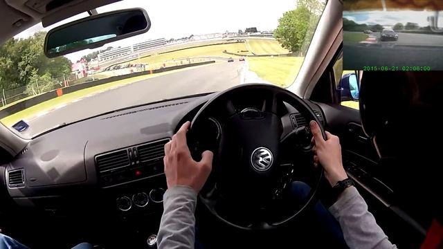 Brands Hatch Track Event VW Bora TDi смотреть онлайн