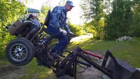 Самодельный погрузчик