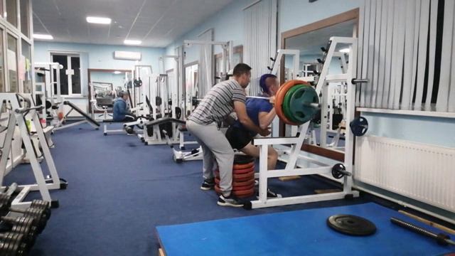 just a video blog. Большие веса на каждой тренировки ростят большие мышцы по методики атлетов