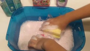 SPONGE SQUEEZING ASMR || METHOD FLOOR CLEANER, FABULOSO & PALMOLIVE BLUEBERRY 🍇🍓