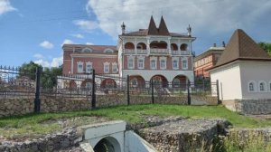 Разгулялся вольный ветер.