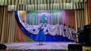 Новый год! Дед Мороз и внучка!