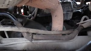 Леван салана замена задней подушки часть вторая.