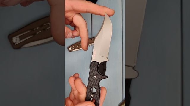 Cold Steel Mini-Tac. Шейный нож боуи. Как выглядит рукоять на три пальца!?