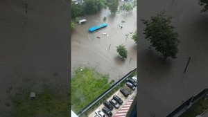 Потоп на Клязьминской улице в Москве 13 июня 2024 г.