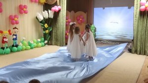 Танец чаек на выпуском детсада 196 26.05.2023