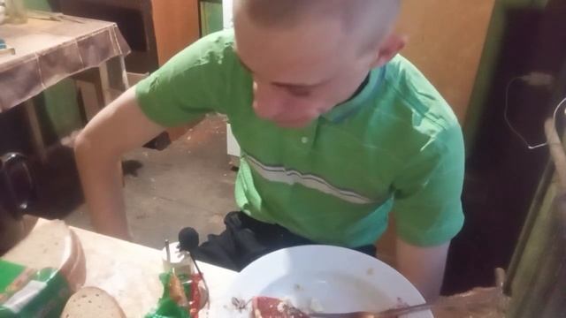 Мукбанг Яичница С Колбасой И Кофе ☕/mukbang (Обжор Вечерний)
