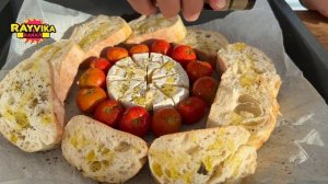 Простой рецепт как в ресторане. Запечённый сыр КАМАМБЕР с чесноком и ароматными травами.