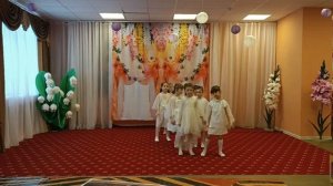 "Танец Ангелов" на 8 марта в детском саду.mp4