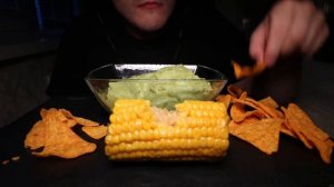 АСМР поедание Доритос и Гуакамоле / ASMR eating Doritos and guacamole