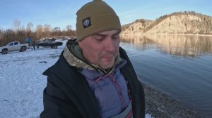Закрытие водо-моторного сезона 2024.. Половили хариуса, катнули по холоду))