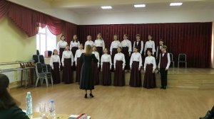 Русская народная песня  "В сыром бору тропина"