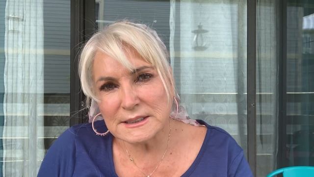 Does SIZE really matter? 🍆🍆🍆 Mature Content смотреть онлайн