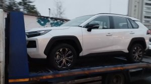 Продали РАВ4 - RAV4 в комплектации 4x4 Advanture.
