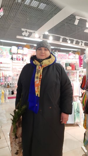 Продолжение прогулки 🙂👍
Магазин Перекрёсток ☘️
Шопинг 🛍