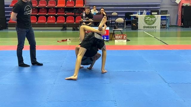 Winter Trail 2023/1.4 финала в NoGi/Санников Александр (R) vs Ахатов Юрий/2008-2009/до 55 кг. смотреть онлайн