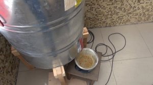 Медогонка с эл. мотором.