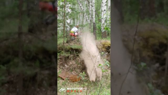 Давай прыгай ... #enduro #трюки #эндуро