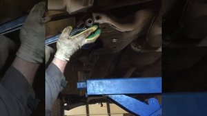 Установка передних рычагов Lancer 9