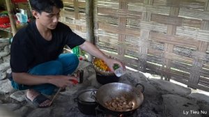 good-hearted man : Help Single Mother Cook - Harvesting Guava || Ly Tieu Nu