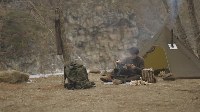 4계절 내내 겨울이었으면 ㅣ 부시크래프트 ㅣ 와일드캠핑 ㅣ winter bushcraft, hot tent, fish cake soup,  south korea valley