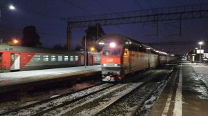 атмосфера на платформе | электрички и Экспресс Ярославль-Москва под ЧС7-228