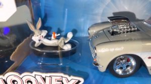 Looney Tunes Bugs Bunny 1957 Chevrolet Corvette