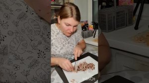 Салат скумбрия под шубой в двух вариациях