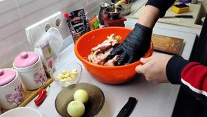 РЁБРЫШКИ В СОУСЕ БАРБЕКЮ.В АВТОКЛАВЕ.