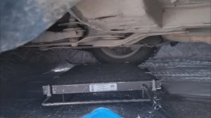 Краткий обзор и отзыв использования кварцевого обогревателя "Ковчег" под машиной