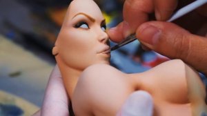 Painting the Poison Ivy Premium Format Figure _ Behind the Scenes