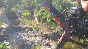 прицепной мини экскаватор