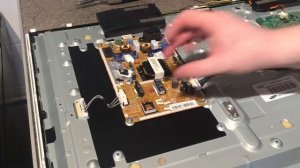Repair part 1/2: Samsung UE32F4510AK dead set
